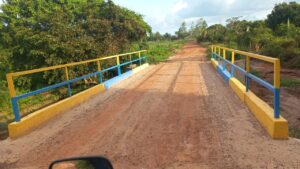 Construcao da ponte a administracao de Constancio